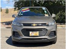2020 Chevrolet Trax LS Sport Utility 4D Thumbnail 4