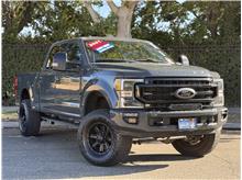 2021 Ford F250 Super Duty Crew Cab Lariat Pickup 4D 6 3/4 ft Thumbnail 1