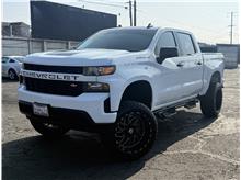 2021 Chevrolet Silverado 1500 Crew Cab Custom Pickup 4D 5 3/4 ft
