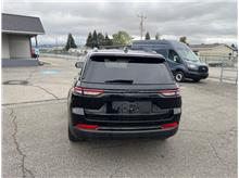 2023 Jeep Grand Cherokee Laredo X Sport Utility 4D Thumbnail 4