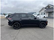 2023 Jeep Grand Cherokee Laredo X Sport Utility 4D Thumbnail 6