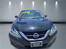 2018 Nissan Altima 2.5 S Sedan 4D Thumbnail 2