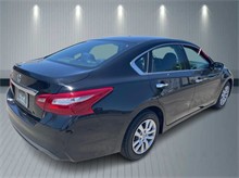 2018 Nissan Altima 2.5 S Sedan 4D Thumbnail 4
