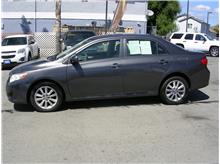 2009 Toyota Corolla Sedan 4D Thumbnail 3