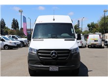 2025 Mercedes-Benz Sprinter 2500 Cargo Standard Roof w/144" WB Van 3D Thumbnail 2