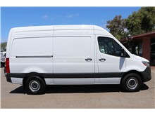 2025 Mercedes-Benz Sprinter 2500 Cargo Standard Roof w/144" WB Van 3D Thumbnail 4