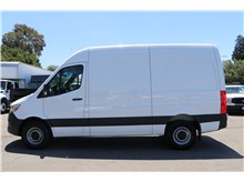 2025 Mercedes-Benz Sprinter 2500 Cargo Standard Roof w/144" WB Van 3D Thumbnail 8