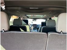 2023 GMC Yukon XL SLT Sport Utility 4D Thumbnail 8