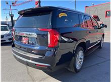 2023 GMC Yukon XL SLT Sport Utility 4D Thumbnail 9