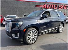 2023 GMC Yukon Denali Sport Utility 4D Thumbnail 3