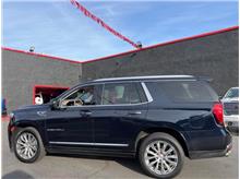 2023 GMC Yukon Denali Sport Utility 4D Thumbnail 4