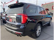 2023 GMC Yukon Denali Sport Utility 4D Thumbnail 9
