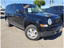 2017 Jeep Patriot Sport SUV 4D Thumbnail 2