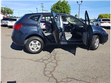 2015 Nissan Rogue Select S Sport Utility 4D Thumbnail 4
