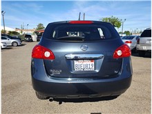 2015 Nissan Rogue Select S Sport Utility 4D Thumbnail 8