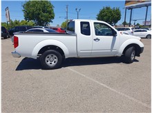 2015 Nissan Frontier King Cab S Pickup 2D 6 ft Thumbnail 3