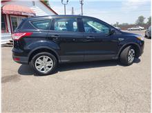 2015 Ford Escape S Sport Utility 4D Thumbnail 3