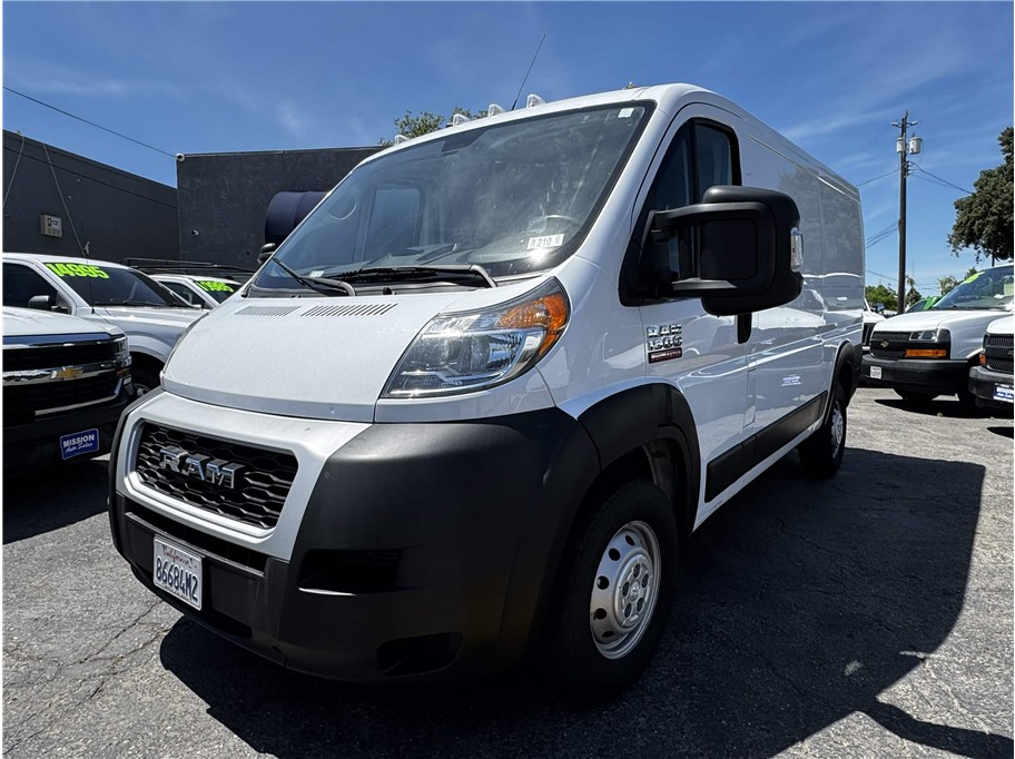 2019 Ram ProMaster Cargo Van 1500 Low Roof w/136" WB Van 3D