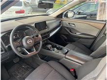 2023 Nissan Rogue SV Sport Utility 4D Thumbnail 10