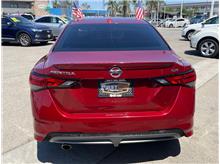 2021 Nissan Sentra SR Sedan 4D Thumbnail 7