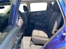 2018 Nissan Rogue SV Sport Utility 4D Thumbnail 10