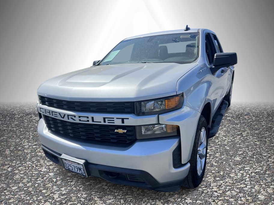 2020 Chevrolet Silverado 1500 Double Cab Custom Pickup 4D 6 1/2 ft