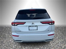 2022 Mitsubishi Outlander SE Sport Utility 4D Thumbnail 4