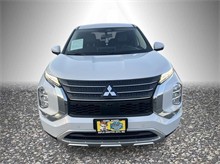2022 Mitsubishi Outlander SE Sport Utility 4D Thumbnail 8