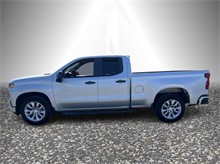 2020 Chevrolet Silverado 1500 Double Cab Custom Pickup 4D 6 1/2 ft Thumbnail 2