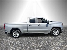 2020 Chevrolet Silverado 1500 Double Cab Custom Pickup 4D 6 1/2 ft Thumbnail 6
