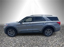 2022 Ford Explorer XLT Sport Utility 4D Thumbnail 2