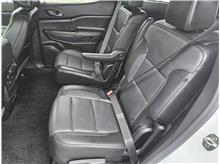 2020 GMC Acadia SLT Sport Utility 4D Thumbnail 3
