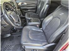 2021 Chrysler Pacifica Touring L Minivan 4D Thumbnail 2