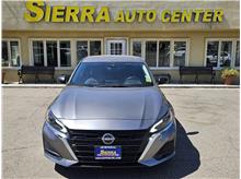 2024 Nissan Altima 2.5 SV Sedan 4D Thumbnail 4