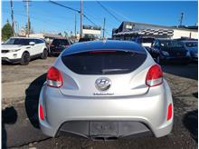 2016 Hyundai Veloster Coupe 3D Thumbnail 5