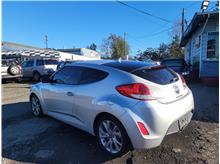 2016 Hyundai Veloster Coupe 3D Thumbnail 6