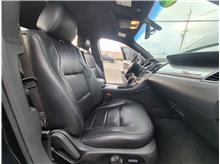 2016 Ford Taurus SEL Sedan 4D Thumbnail 10
