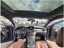 2018 Mercedes-Benz GLC GLC 300 4MATIC Sport Utility 4D Thumbnail 9