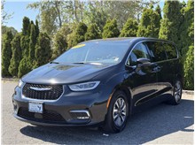 2023 Chrysler Pacifica Hybrid Touring L Van 4D Thumbnail 3