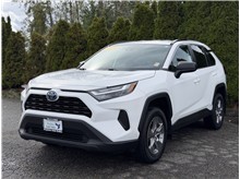 2024 Toyota RAV4 Hybrid LE Sport Utility 4D Thumbnail 3