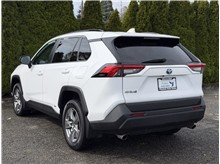 2024 Toyota RAV4 Hybrid LE Sport Utility 4D Thumbnail 5