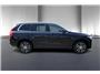 2020 Volvo XC90 T6 Momentum Sport Utility 4D Thumbnail 8