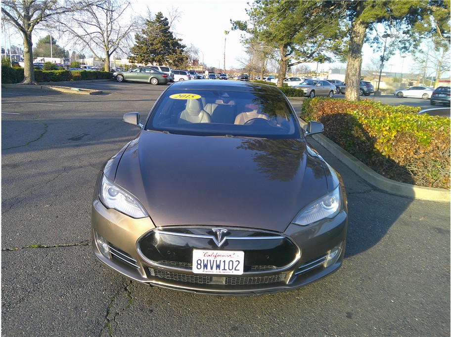 2015 Tesla Model S 85 Sedan 4D