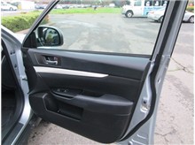2013 Subaru Outback 2.5i Premium Wagon 4D Thumbnail 10