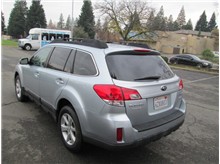 2013 Subaru Outback 2.5i Premium Wagon 4D Thumbnail 5