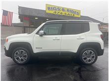 2017 Jeep Renegade Low Miles! Clean CarFax! 4x4! Loaded Leather! Fun!