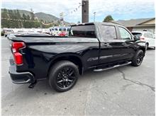 2020 Chevrolet Silverado 1500 Crew Cab Blacked OUT Custom! Clean CarFax! Low Miles! Thumbnail 12