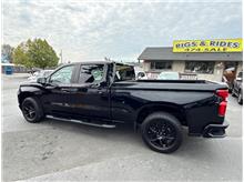 2020 Chevrolet Silverado 1500 Crew Cab Blacked OUT Custom! Clean CarFax! Low Miles! Thumbnail 6