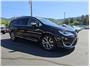 2017 Chrysler Pacifica 1 OWNER! LEATHER LOADED Thumbnail 5