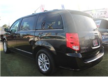 2019 Dodge Grand Caravan Passenger SXT Minivan 4D Thumbnail 5